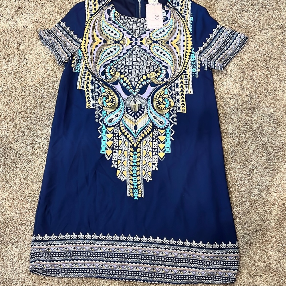 Womens lined dress size medium, new with tags